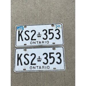 Pair of Ontario License Plates KS2 353 Black and White